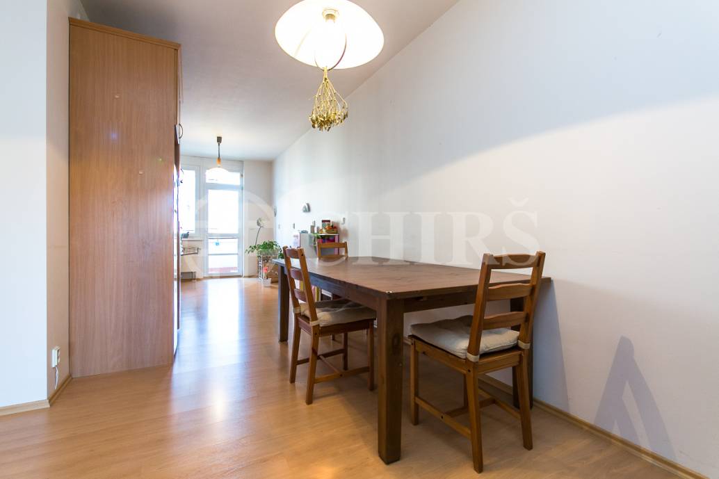 Prodej bytu 3+1 s lodžií, OV, 105m2, ul. Štěpařská 1098/22, Praha 5 - Hlubočepy